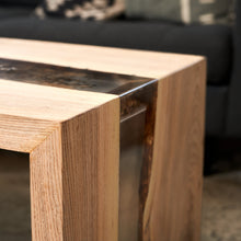 Cargar imagen en el visor de la galería, Deep Pour Casting Resin